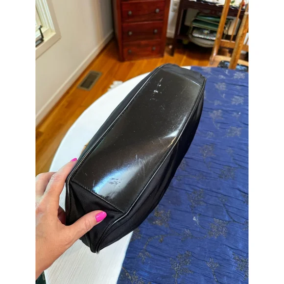 Gucci Black Nylon & Patent Leather Shoulder Bag w/ Bamboo Handle - Picture 6 of 16